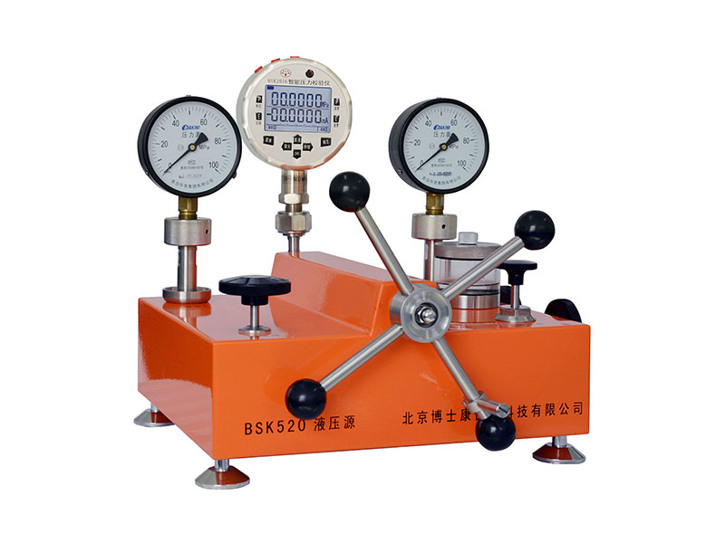 BSK520高壓液體壓力源(新)